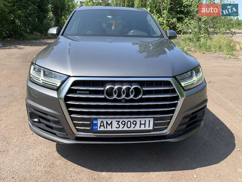 Audi Q7 2016