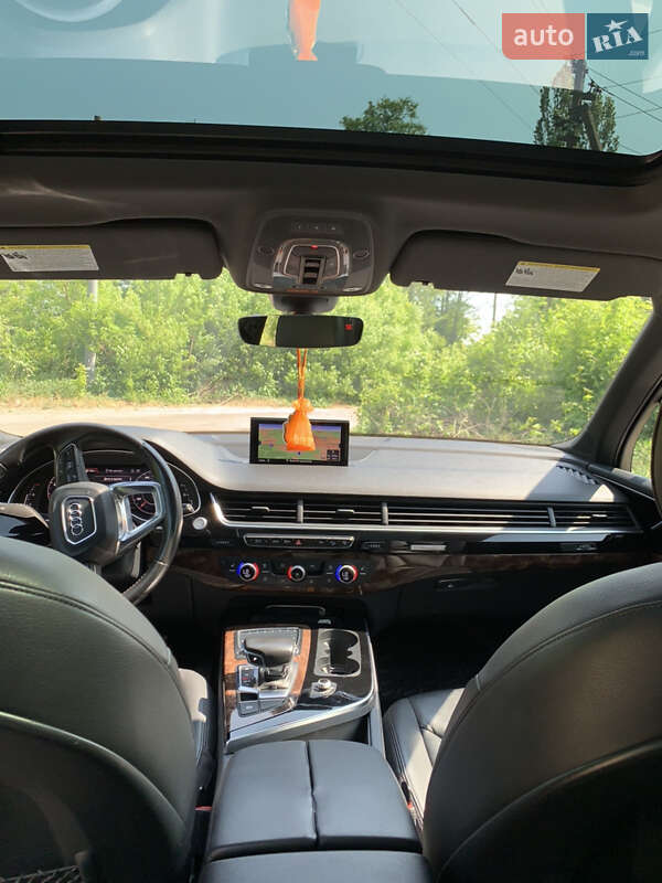 Внедорожник / Кроссовер Audi Q7 2016 в Житомире