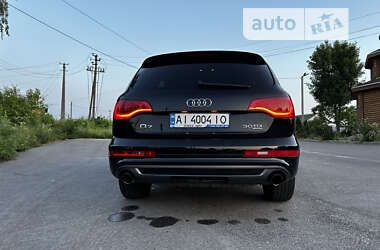 Внедорожник / Кроссовер Audi Q7 2010 в 