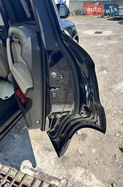 Внедорожник / Кроссовер Audi Q7 2010 в 