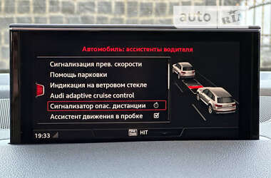 Позашляховик / Кросовер Audi Q7 2017 в 
