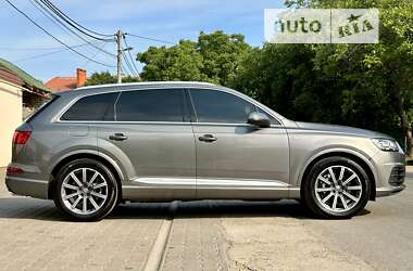 Позашляховик / Кросовер Audi Q7 2016 в Одесі