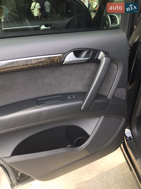 Внедорожник / Кроссовер Audi Q7 2013 в Виннице