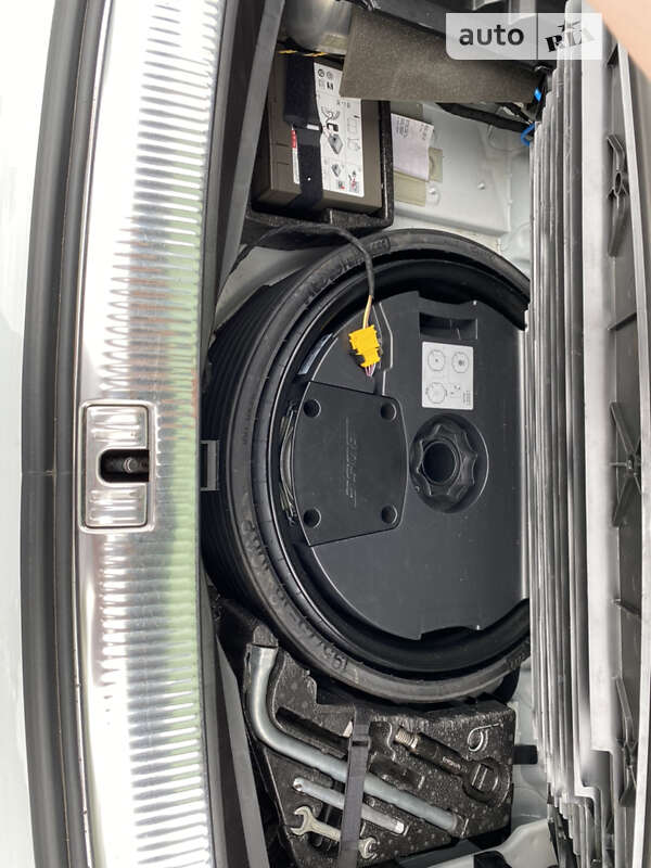 Внедорожник / Кроссовер Audi Q7 2012 в Ромнах