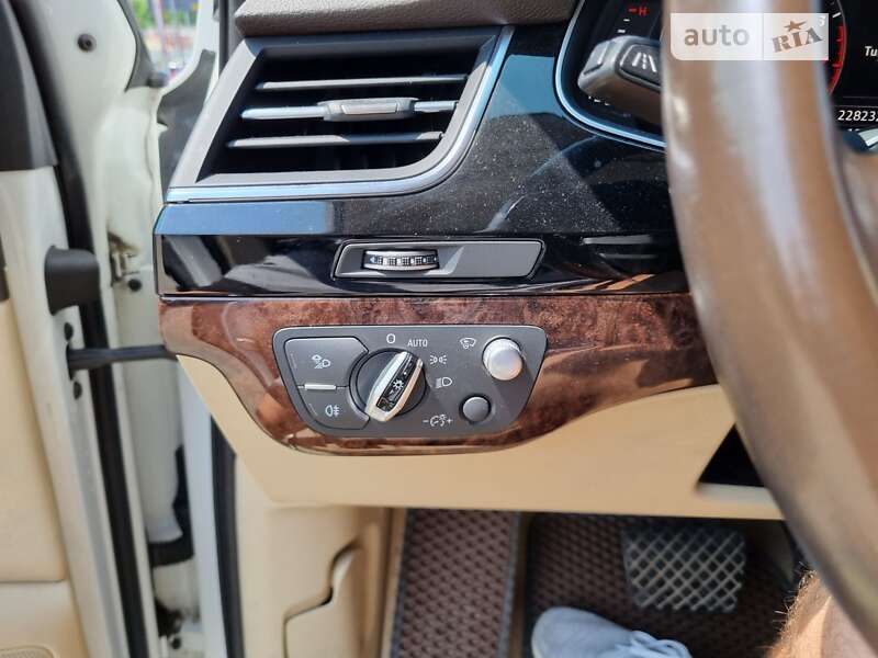 Позашляховик / Кросовер Audi Q7 2016 в Львові фото 4 Позашляховик / Кросовер Audi Q7 2016 в Львові