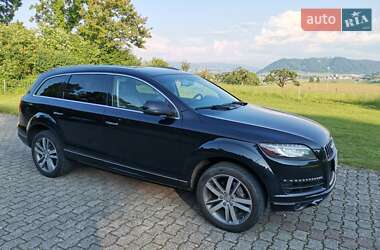 Внедорожник / Кроссовер Audi Q7 2015 в 