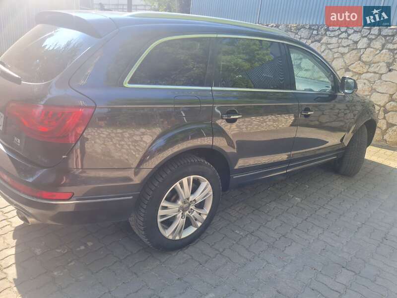 Внедорожник / Кроссовер Audi Q7 2014 в Тернополе