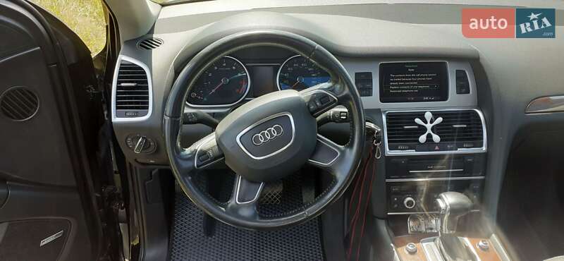 Позашляховик / Кросовер Audi Q7 2011 в Гайвороні
