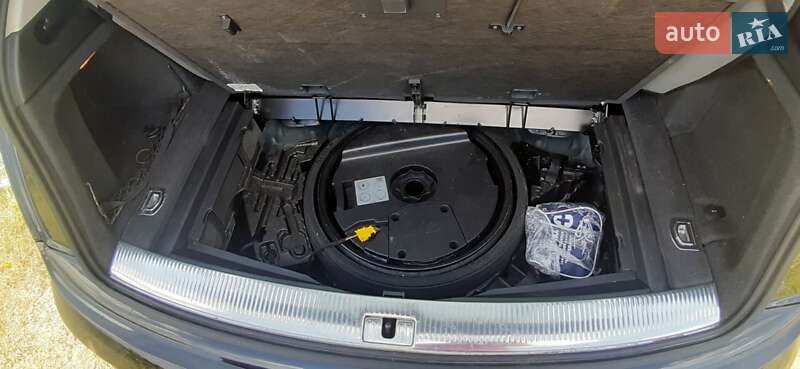 Внедорожник / Кроссовер Audi Q7 2011 в Гайвороне