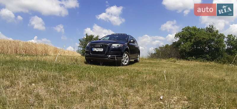 Внедорожник / Кроссовер Audi Q7 2011 в Гайвороне
