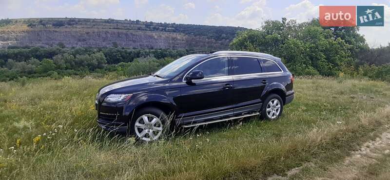 Внедорожник / Кроссовер Audi Q7 2011 в Гайвороне