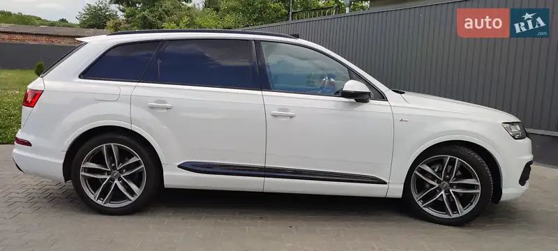 Audi Q7 2016 VIN WAUZZZ4M6GD052084 фото оголошення 55 з 261