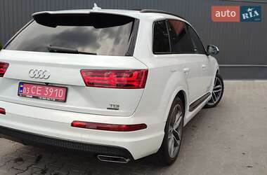 Внедорожник / Кроссовер Audi Q7 2016 в Черновцах