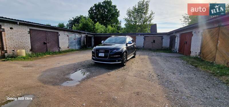 Позашляховик / Кросовер Audi Q7 2006 в Покровську