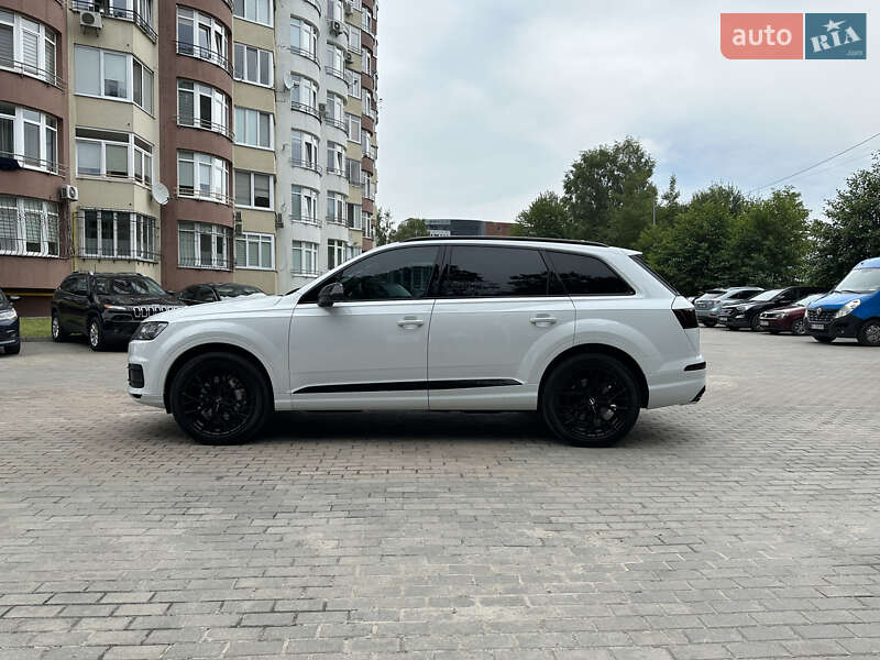 Внедорожник / Кроссовер Audi Q7 2018 в Львове
