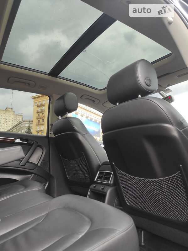 Позашляховик / Кросовер Audi Q7 2013 в Харкові