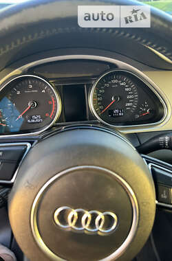 Внедорожник / Кроссовер Audi Q7 2013 в 