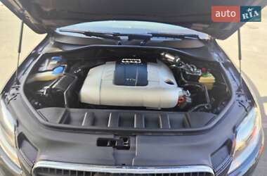 Внедорожник / Кроссовер Audi Q7 2008 в 