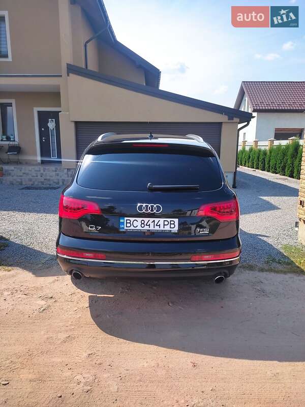 Позашляховик / Кросовер Audi Q7 2010 в Львові