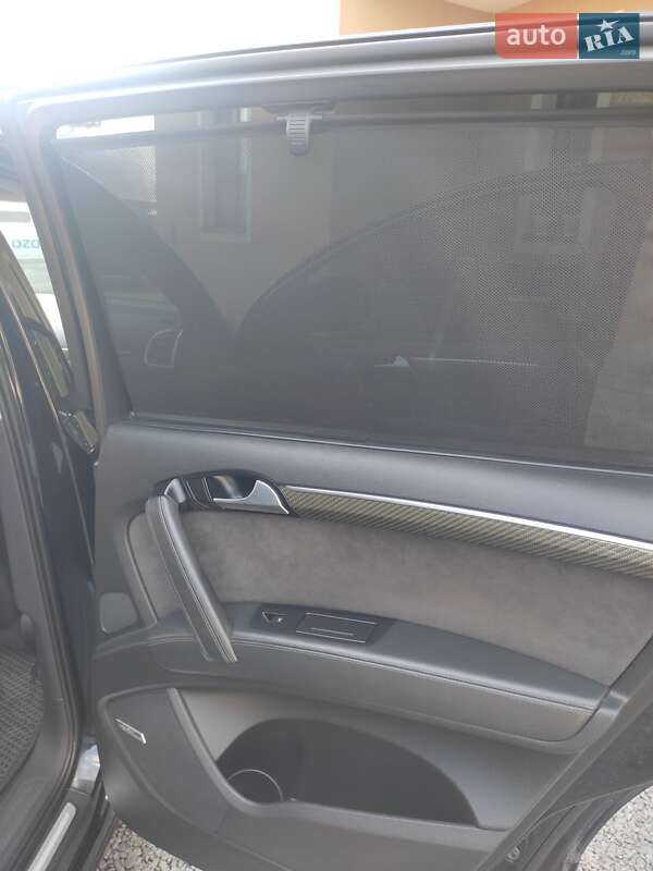 Позашляховик / Кросовер Audi Q7 2010 в Львові