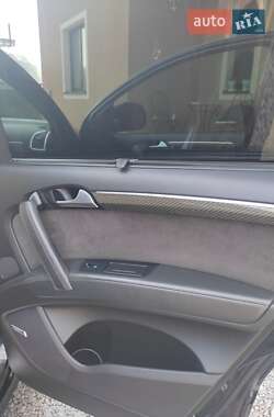 Внедорожник / Кроссовер Audi Q7 2010 в 