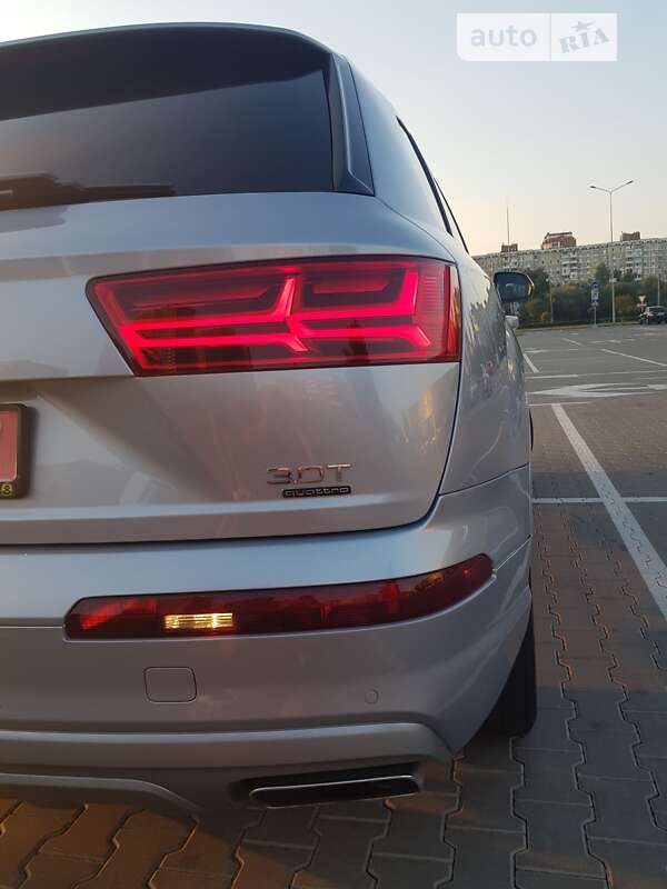 Внедорожник / Кроссовер Audi Q7 2018 в Киеве фото 9 Внедорожник / Кроссовер Audi Q7 2018 в Киеве
