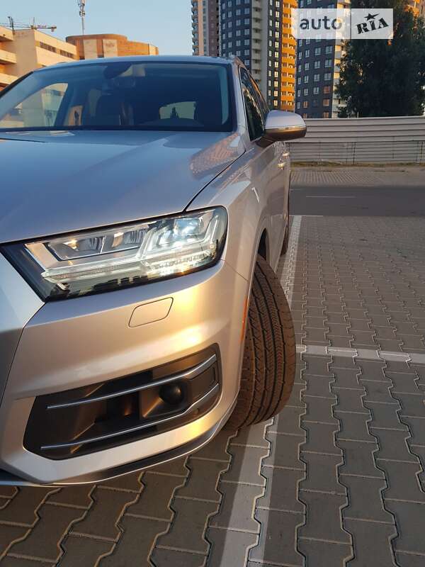 Внедорожник / Кроссовер Audi Q7 2018 в Киеве фото 48 Внедорожник / Кроссовер Audi Q7 2018 в Киеве