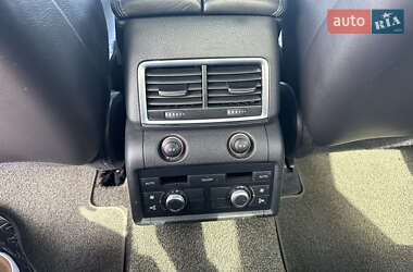 Внедорожник / Кроссовер Audi Q7 2006 в 