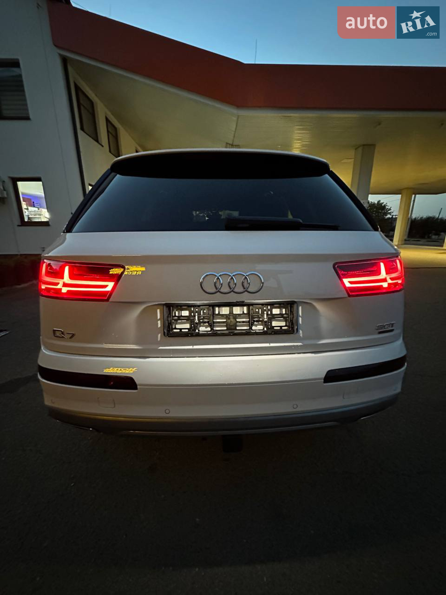 2017 Audi Q7 - мініатюра 2