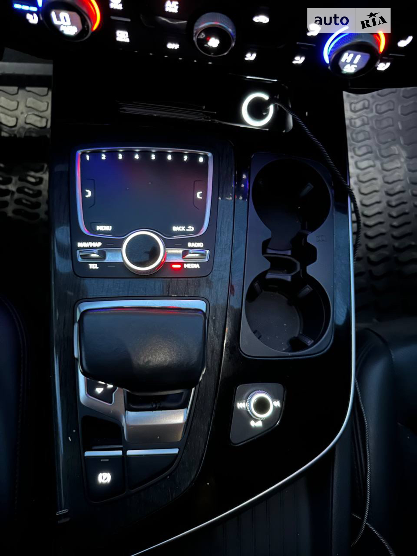 2017 Audi Q7 - мініатюра 35