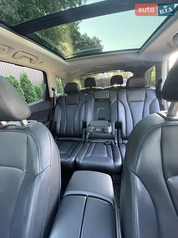 Внедорожник / Кроссовер Audi Q7 2019 в Тернополе