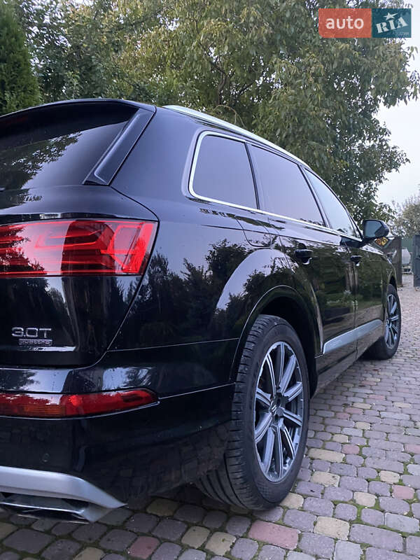 Позашляховик / Кросовер Audi Q7 2017 в Кам'янці-Бузькій