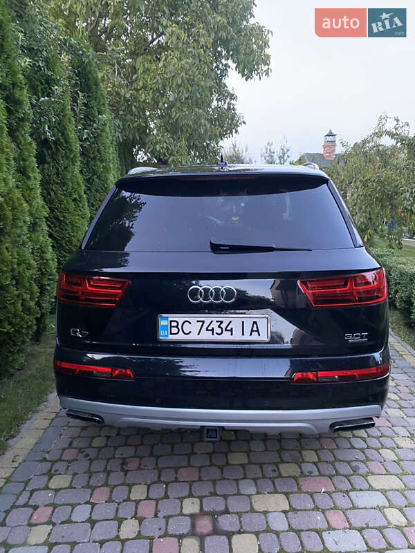Позашляховик / Кросовер Audi Q7 2017 в Кам'янці-Бузькій