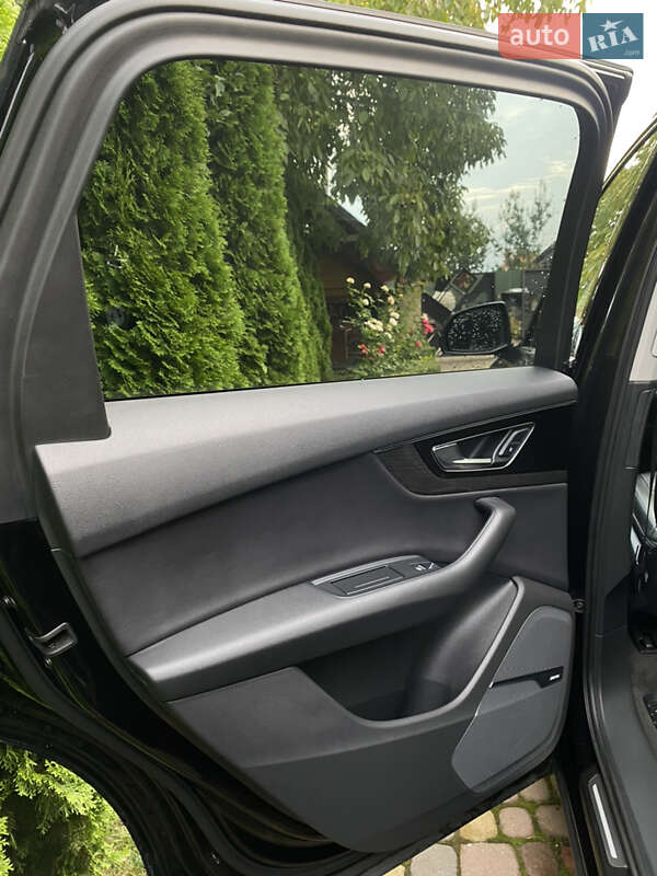 Позашляховик / Кросовер Audi Q7 2017 в Кам'янці-Бузькій