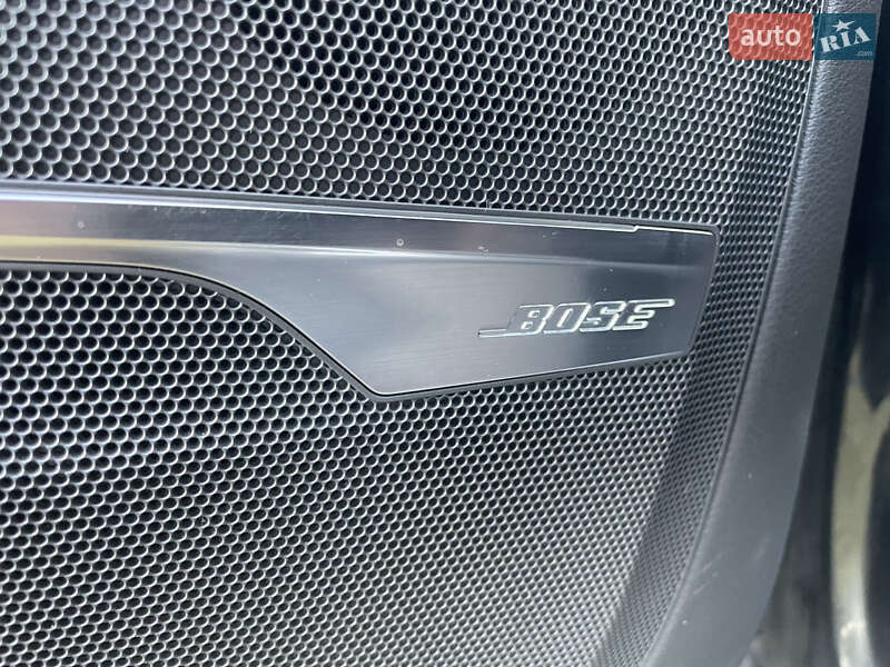 Позашляховик / Кросовер Audi Q7 2016 в Бродах