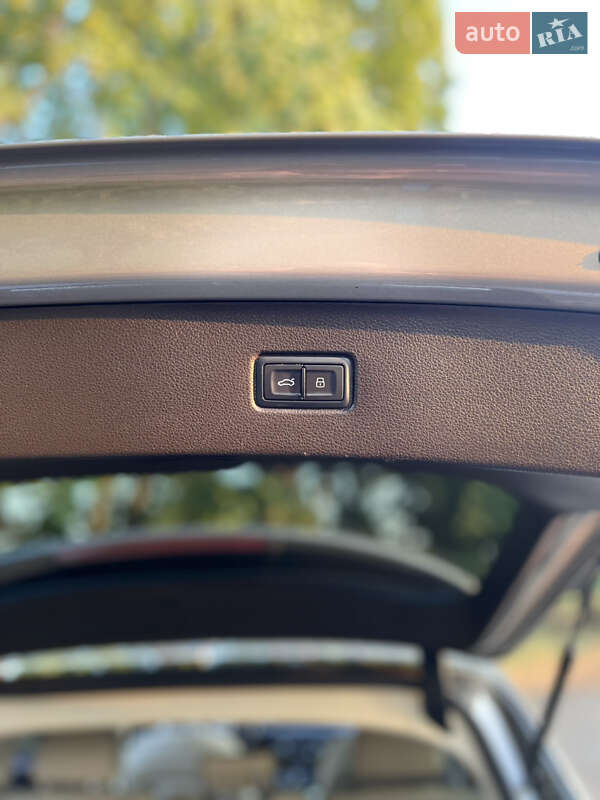 Внедорожник / Кроссовер Audi Q7 2017 в Кривом Роге фото 31 Внедорожник / Кроссовер Audi Q7 2017 в Кривом Роге