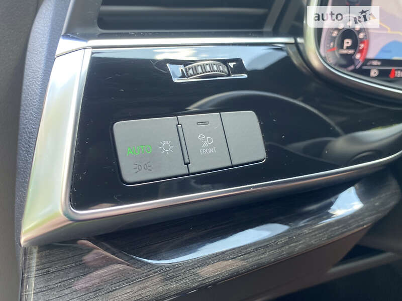 Внедорожник / Кроссовер Audi Q7 2020 в Умани фото 35 Внедорожник / Кроссовер Audi Q7 2020 в Умани