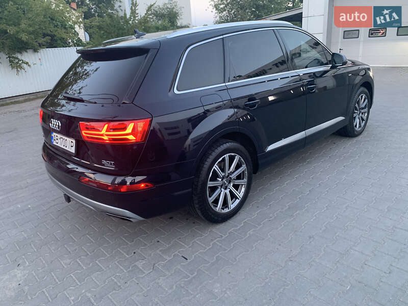 Внедорожник / Кроссовер Audi Q7 2017 в Виннице