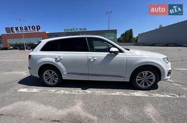 Внедорожник / Кроссовер Audi Q7 2018 в Полтаве