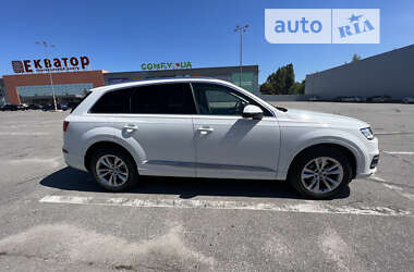 Внедорожник / Кроссовер Audi Q7 2018 в Полтаве