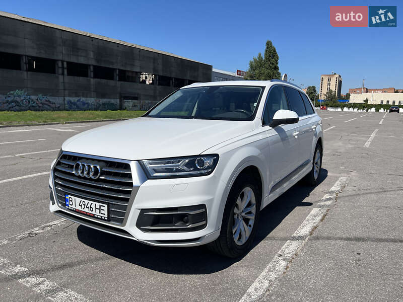 Позашляховик / Кросовер Audi Q7 2018 в Полтаві фото 12 Позашляховик / Кросовер Audi Q7 2018 в Полтаві
