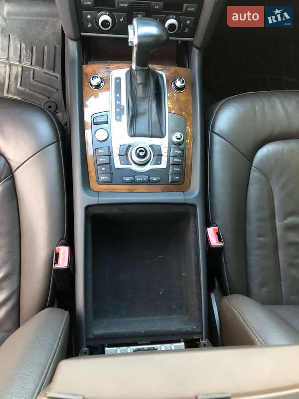Внедорожник / Кроссовер Audi Q7 2014 в Тернополе