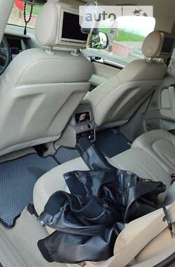 Внедорожник / Кроссовер Audi Q7 2006 в 