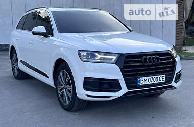 Внедорожник / Кроссовер Audi Q7 2017 в Сумах