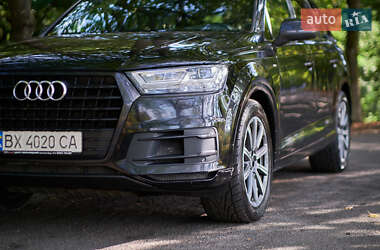 Внедорожник / Кроссовер Audi Q7 2016 в Хмельницком