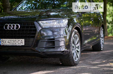 Позашляховик / Кросовер Audi Q7 2016 в Хмельницькому