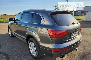 Внедорожник / Кроссовер Audi Q7 2014 в 