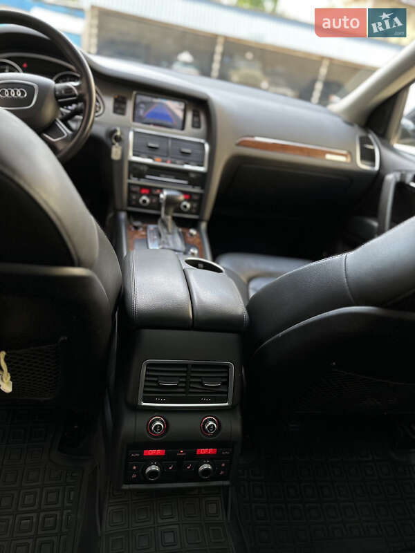 Внедорожник / Кроссовер Audi Q7 2013 в Львове фото 8 Внедорожник / Кроссовер Audi Q7 2013 в Львове