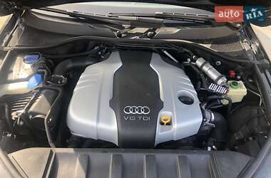 Позашляховик / Кросовер Audi Q7 2015 в Дніпрі