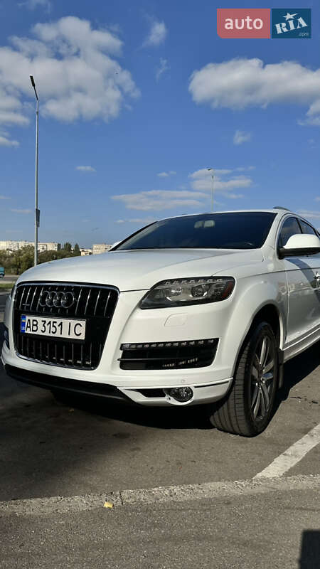 Внедорожник / Кроссовер Audi Q7 2014 в Виннице